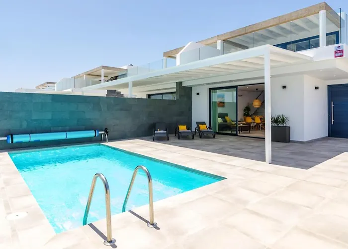 Andrea Del Mar By Puerto Calero