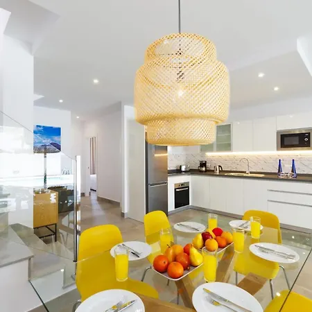 Andrea Del Mar By Puerto Calero